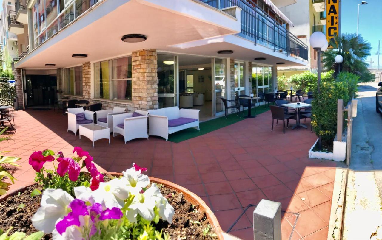 Naica Hotel 3*