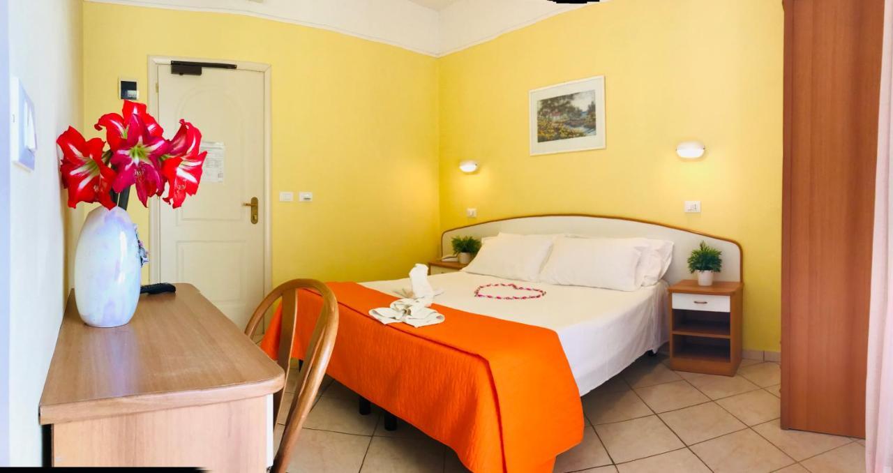 Hotel Naica Rimini