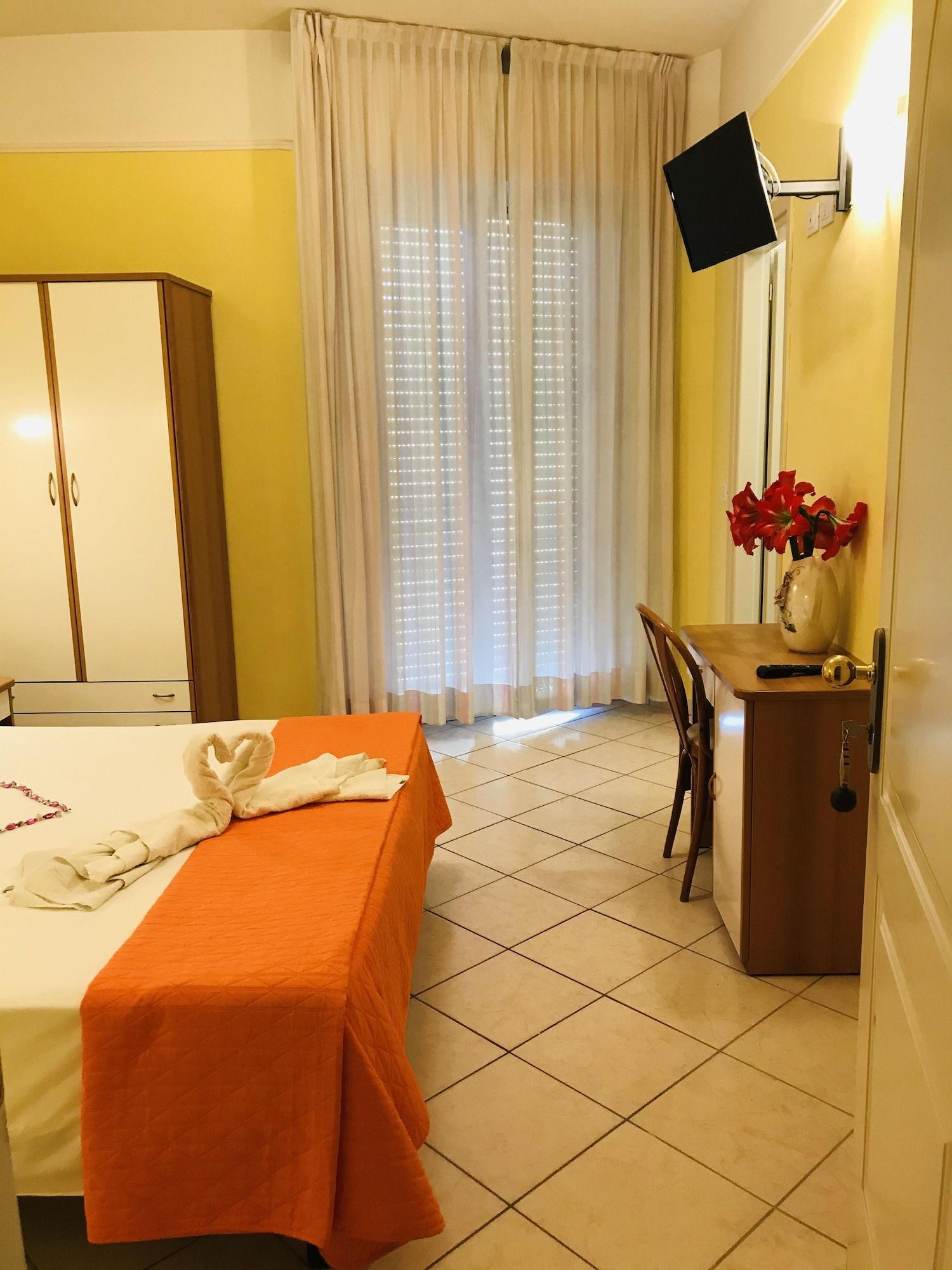 Naica Hotel 3*