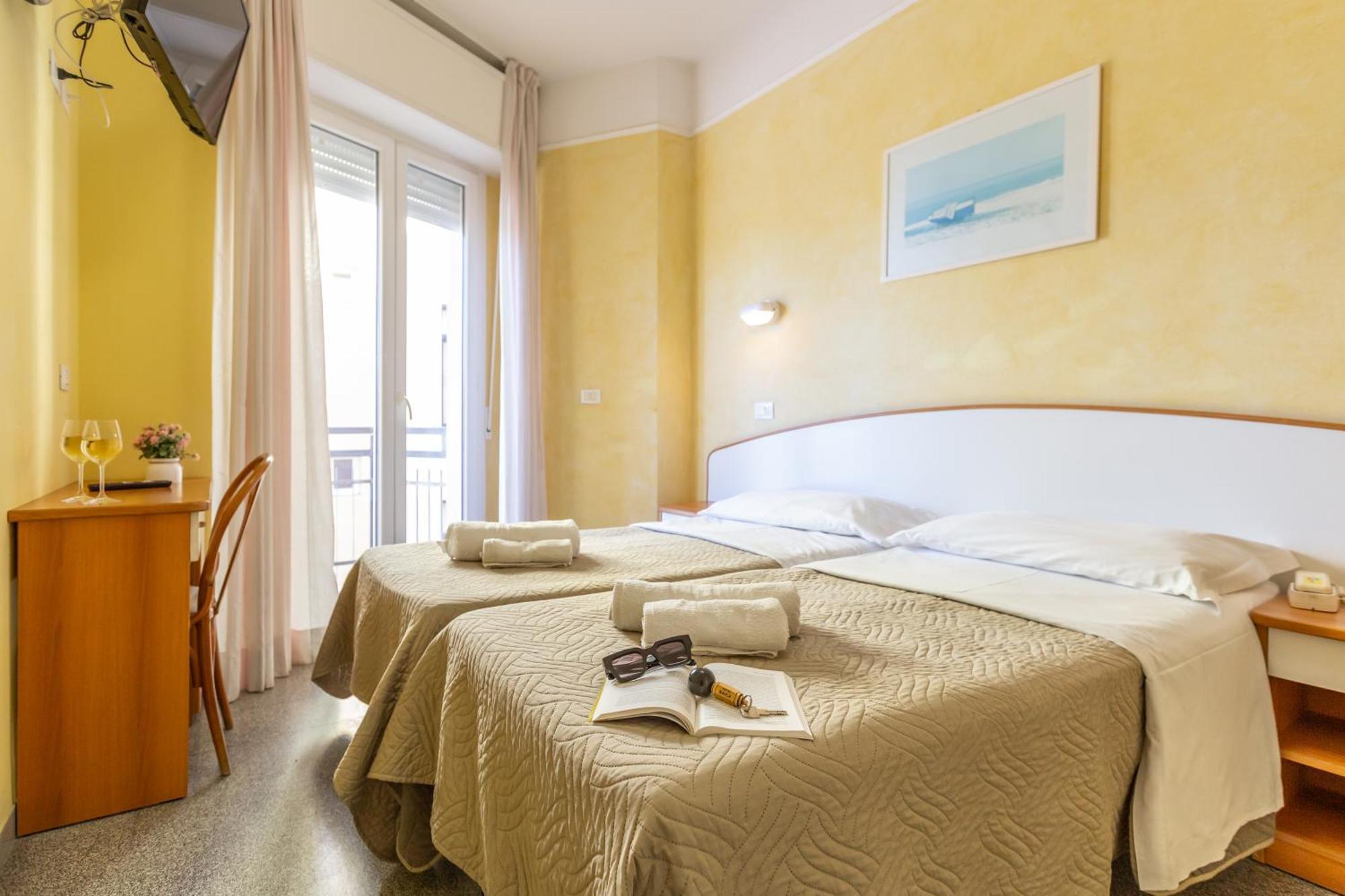 Naica Hotel 3*